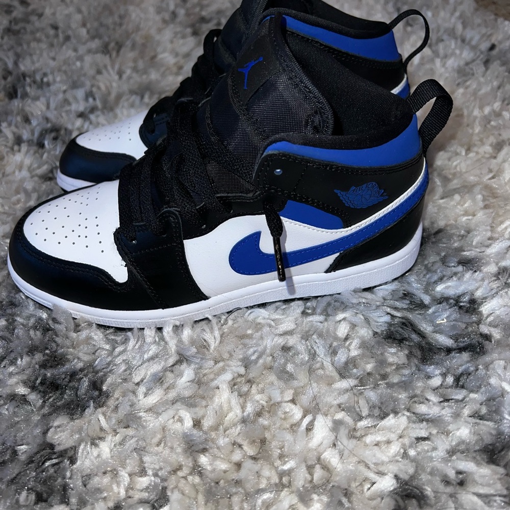 Air Jordan 1 Mid ‘Racer Blue’ - Picture 4 of 8